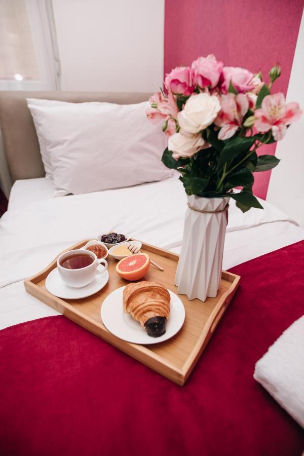 Nuryan Hotel Erywań Zewnętrze zdjęcie