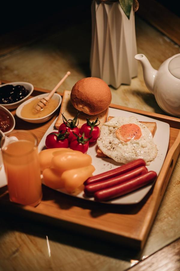 Nuryan Hotel Erywań Zewnętrze zdjęcie