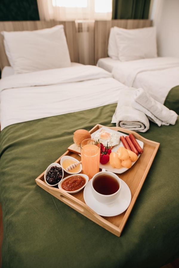 Nuryan Hotel Erywań Zewnętrze zdjęcie