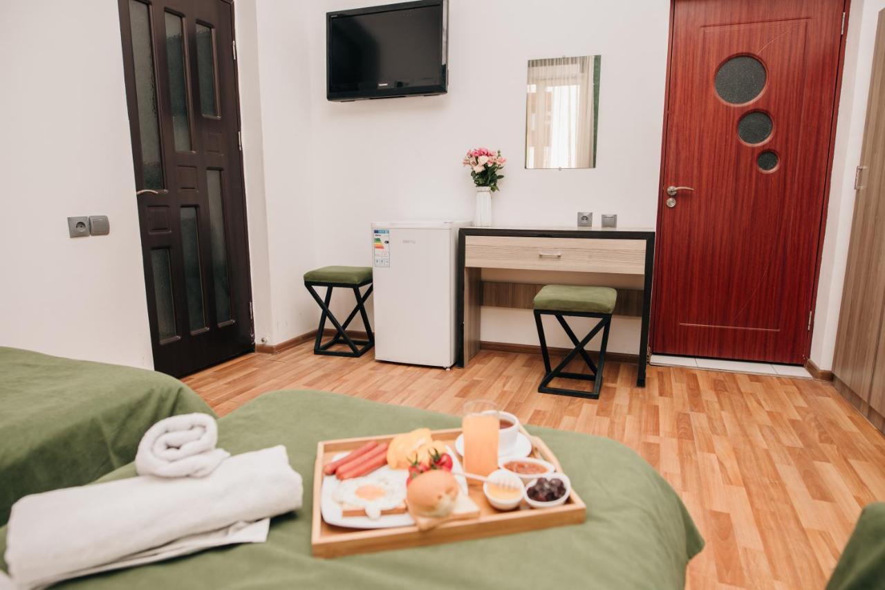 Nuryan Hotel Erywań Zewnętrze zdjęcie