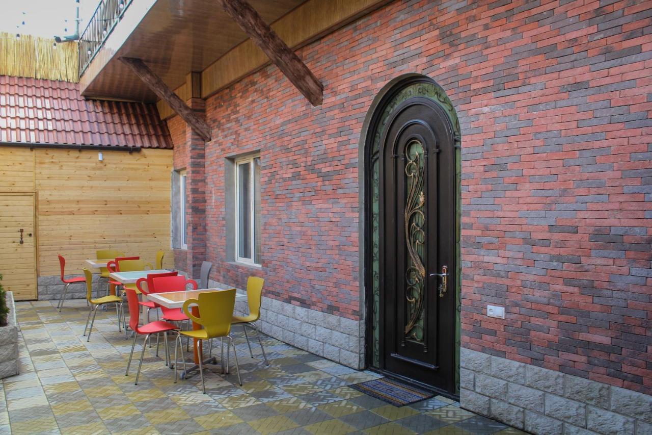 Nuryan Hotel Erywań Zewnętrze zdjęcie