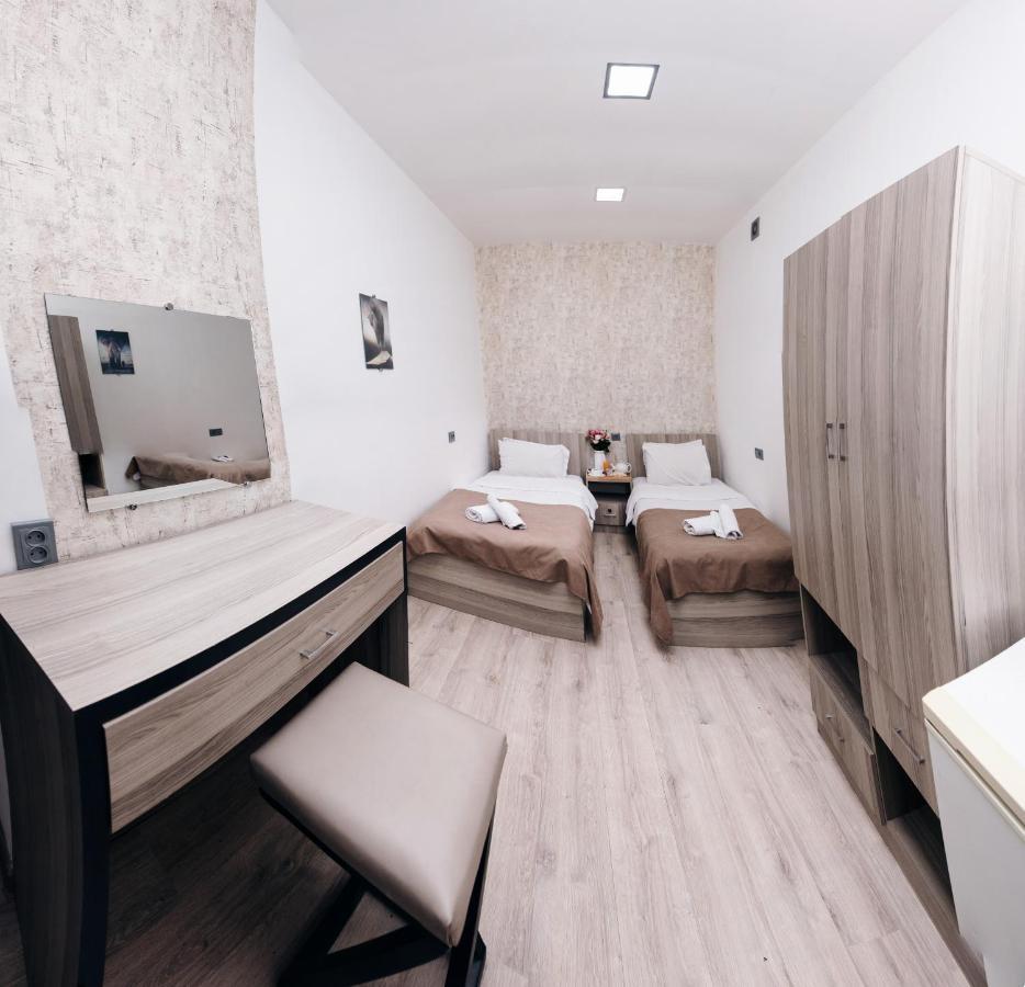 Nuryan Hotel Erywań Zewnętrze zdjęcie