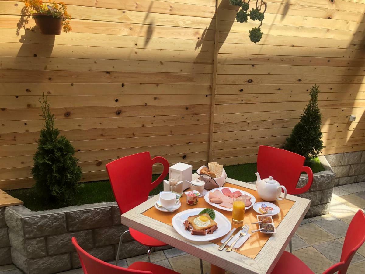 Nuryan Hotel Erywań Zewnętrze zdjęcie