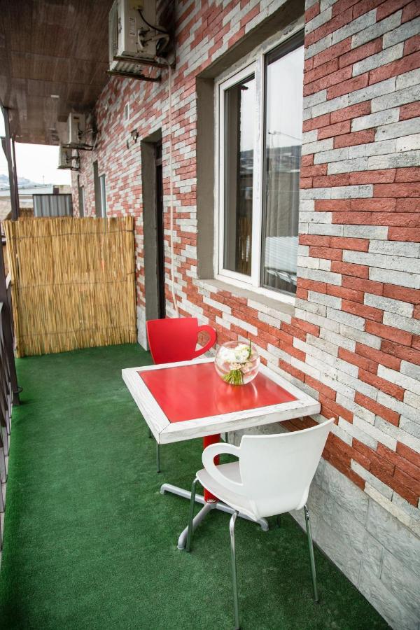 Nuryan Hotel Erywań Zewnętrze zdjęcie